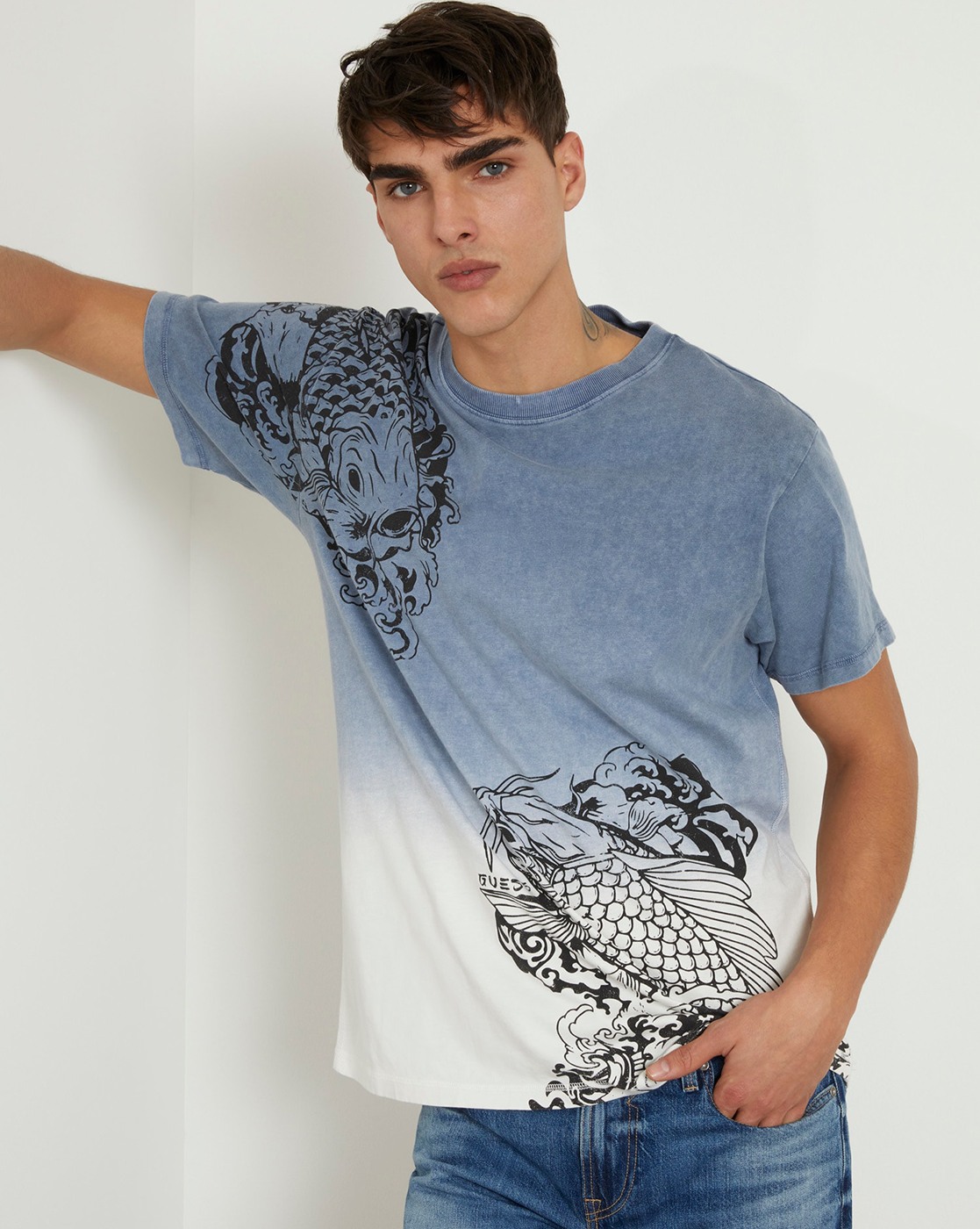 Men's Blue Cotton Ombre Regular Fit T-shirt