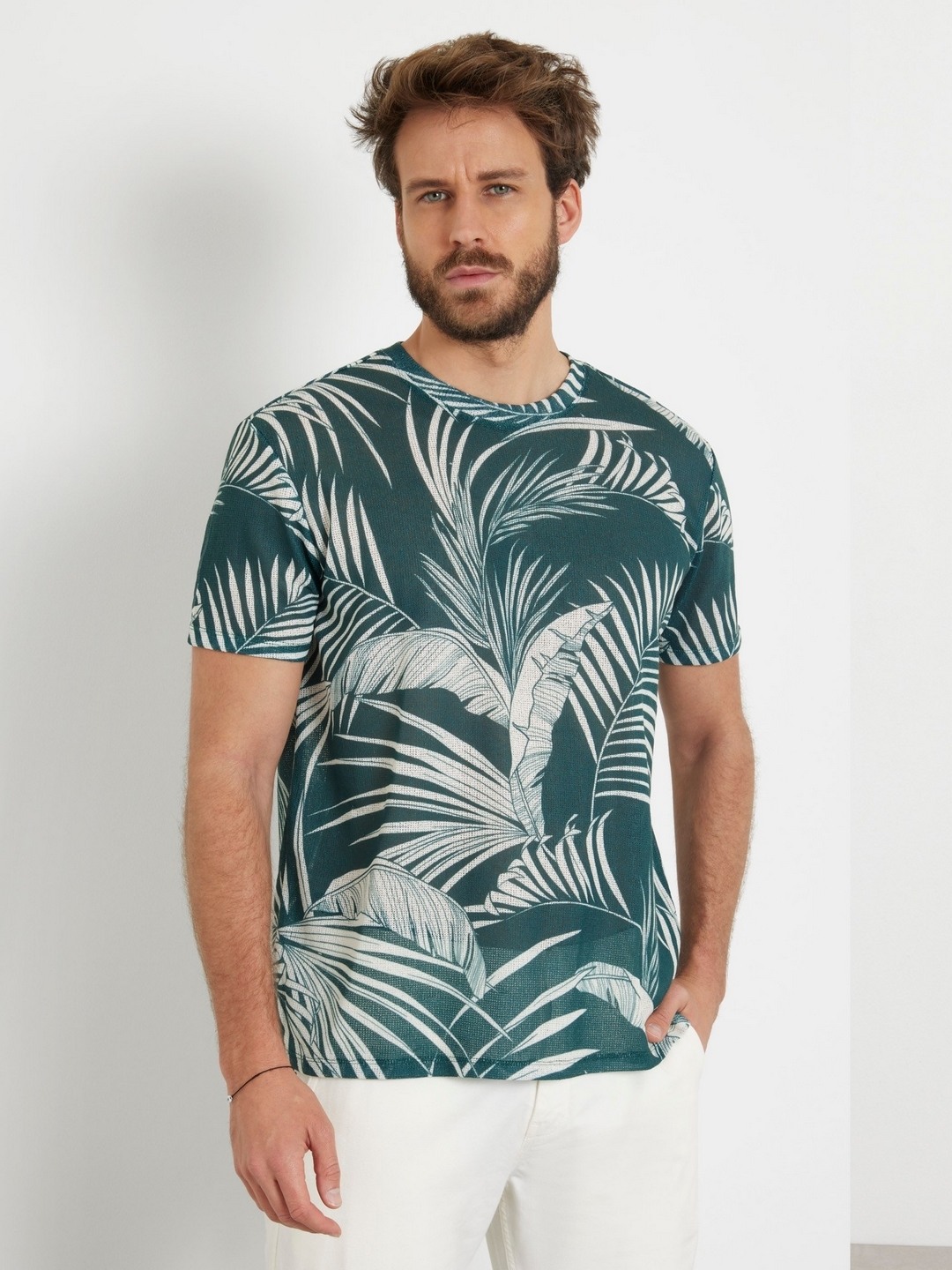 Baja Palm Green Leaf Round Neck Short Sleeves T-Shirt