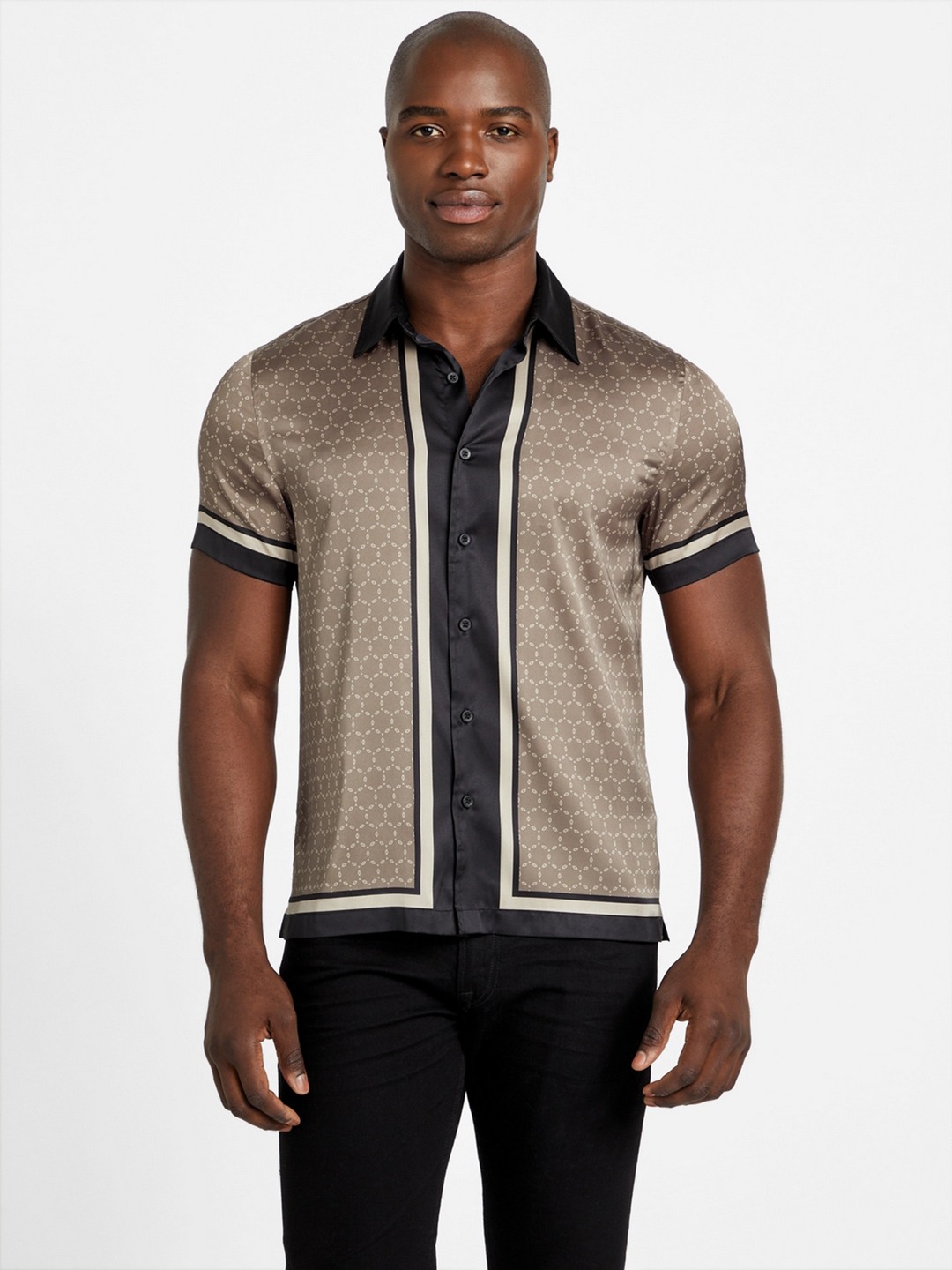 Guess Men Geometric Spread Collar Short Sleeves Shirt