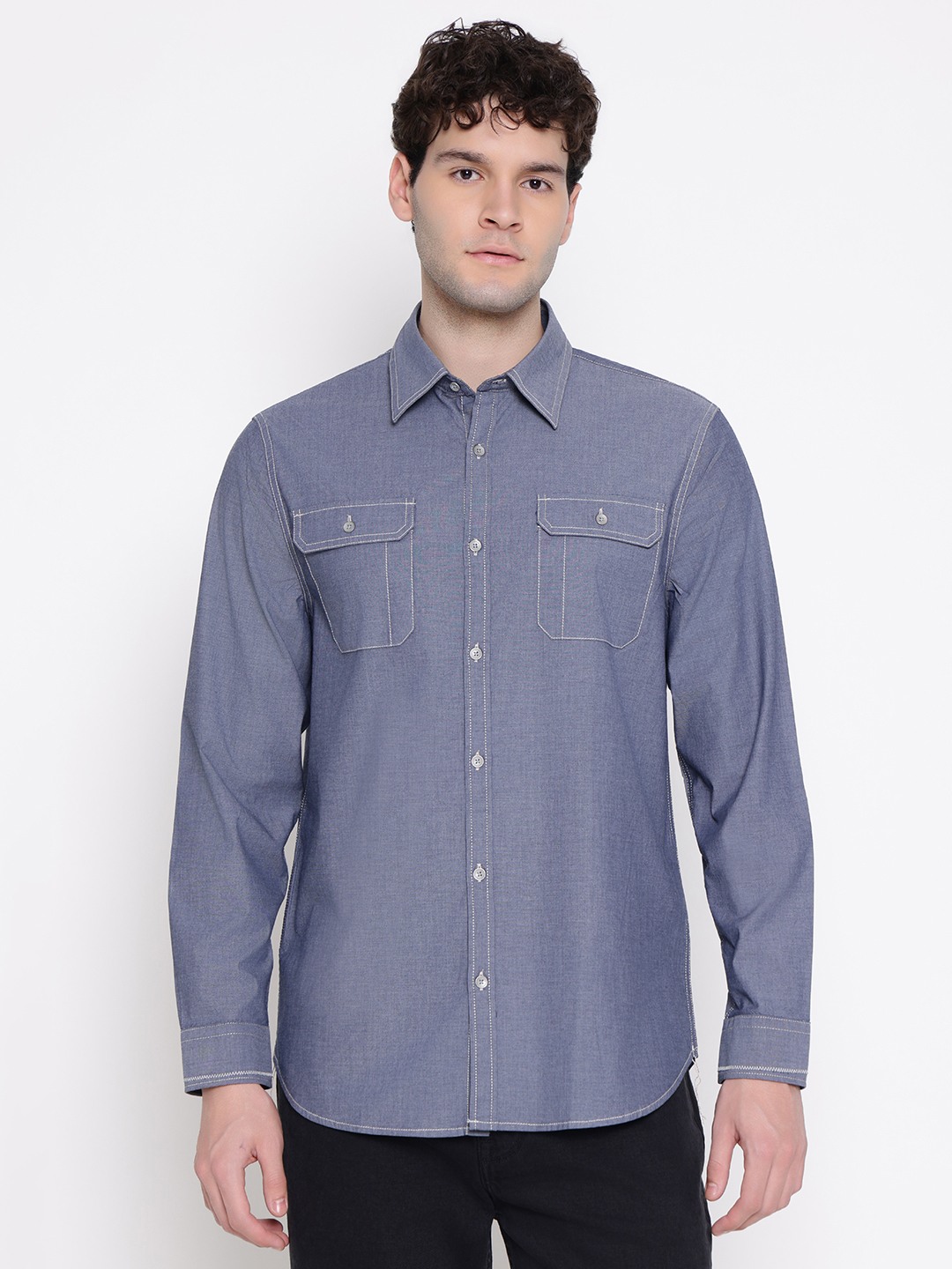 Guess Men Checked Spread Collar Long Sleeves Shirt