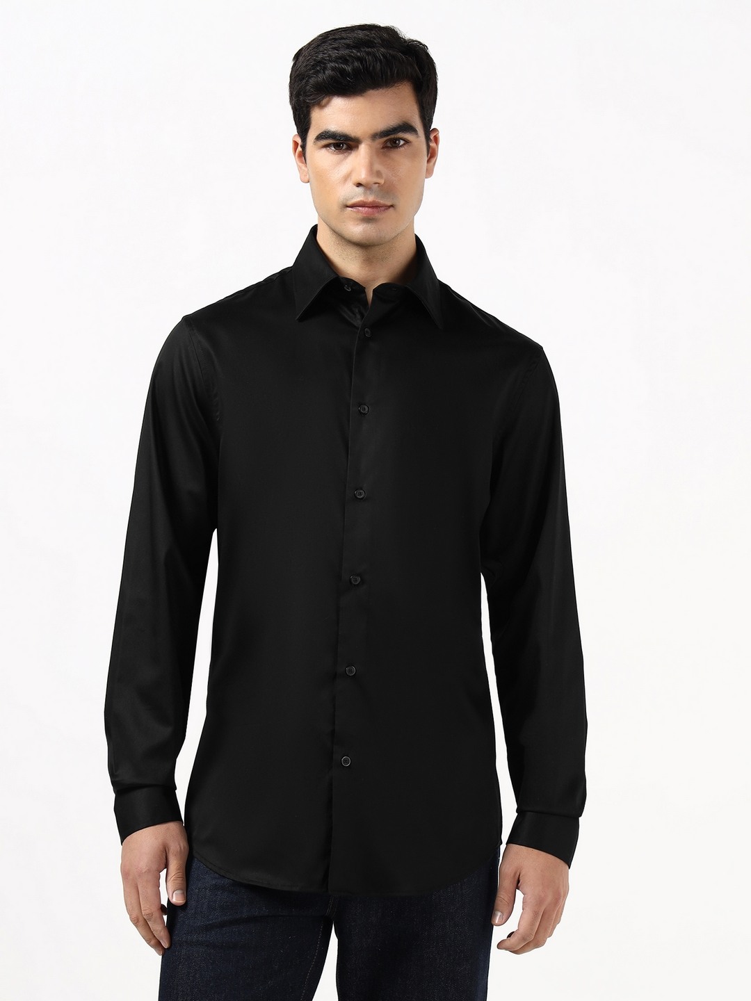Guess Men Cotton Silky Jet Black Solid Spread Collar Formal Shirt