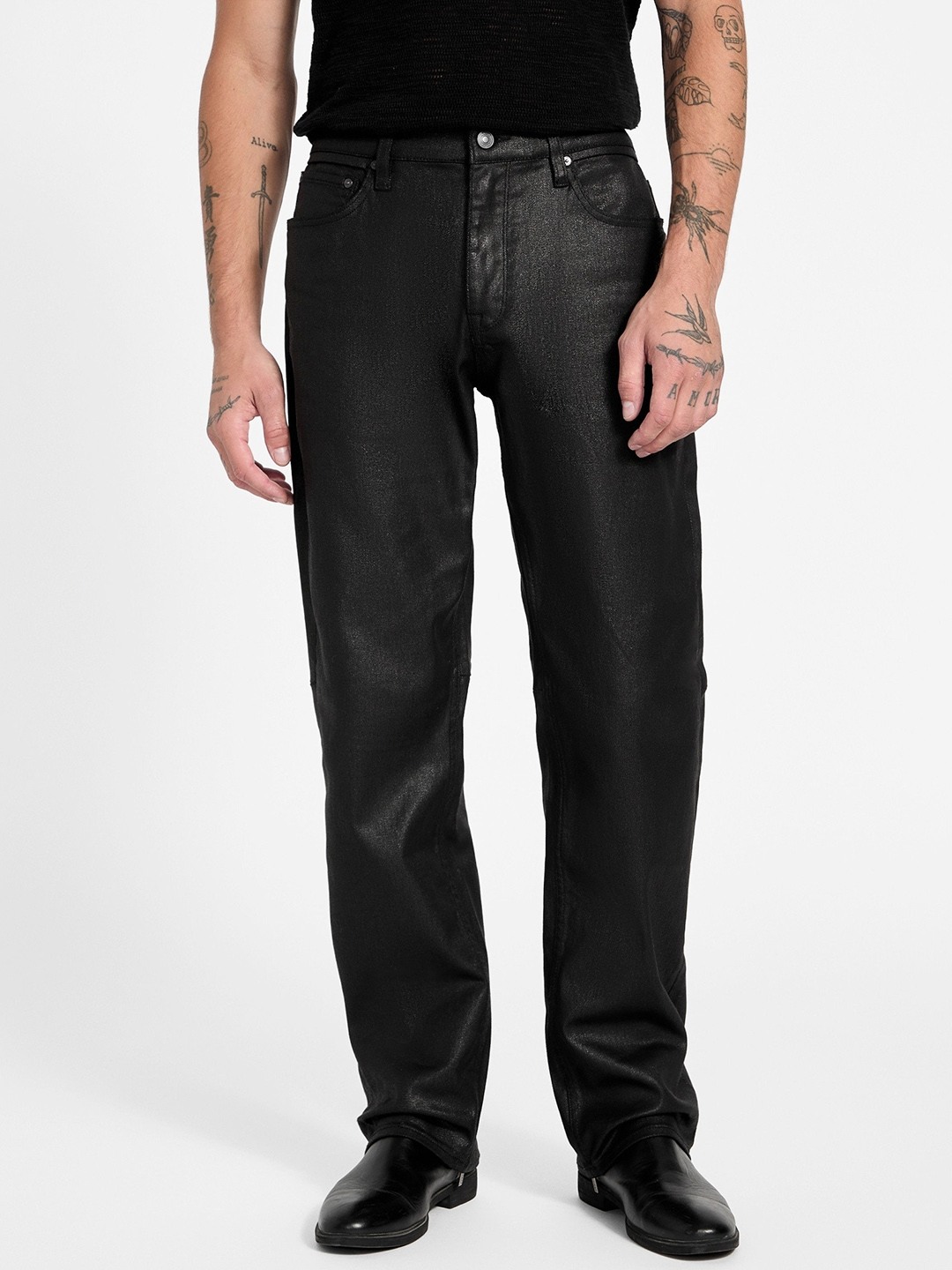 Black Solid Regular Fit Jeans