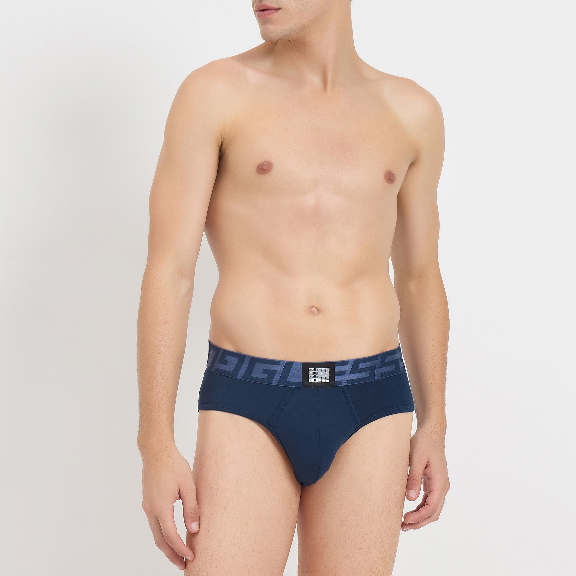 Guess Men Printed Elasticated Pack Of 3 Briefs
