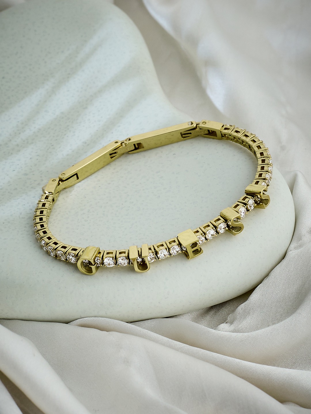 Guess Women Stainless Steel Cubic Zirconia Arm Party Bracelets