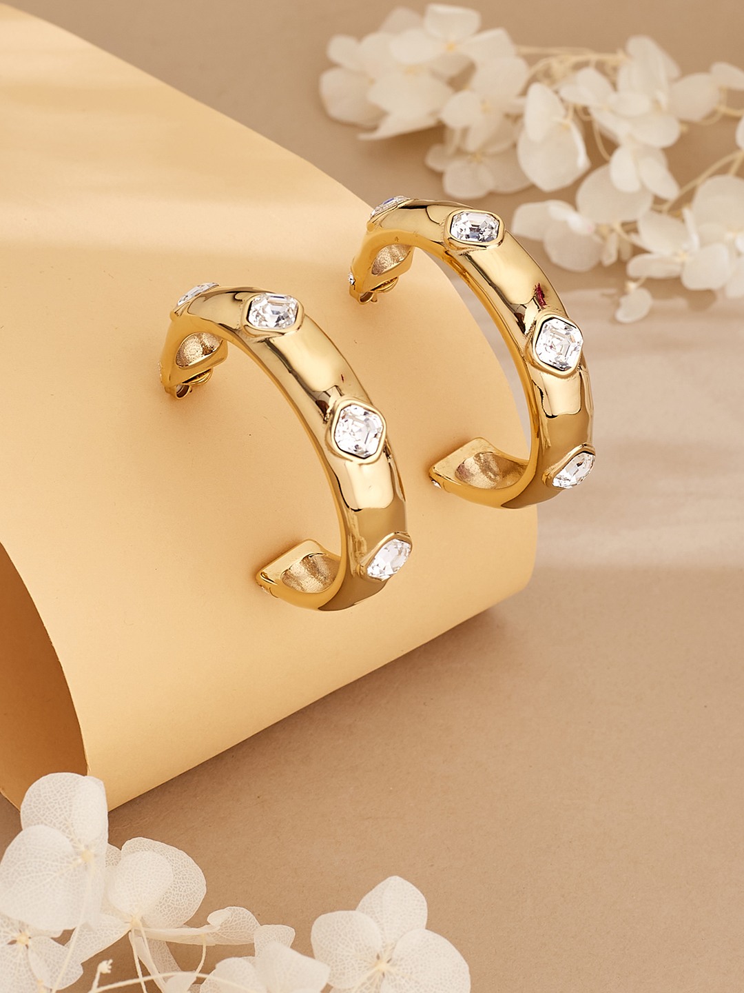 Guess Women Mamounia Gold Pleated Steel Half Hoop Earrings