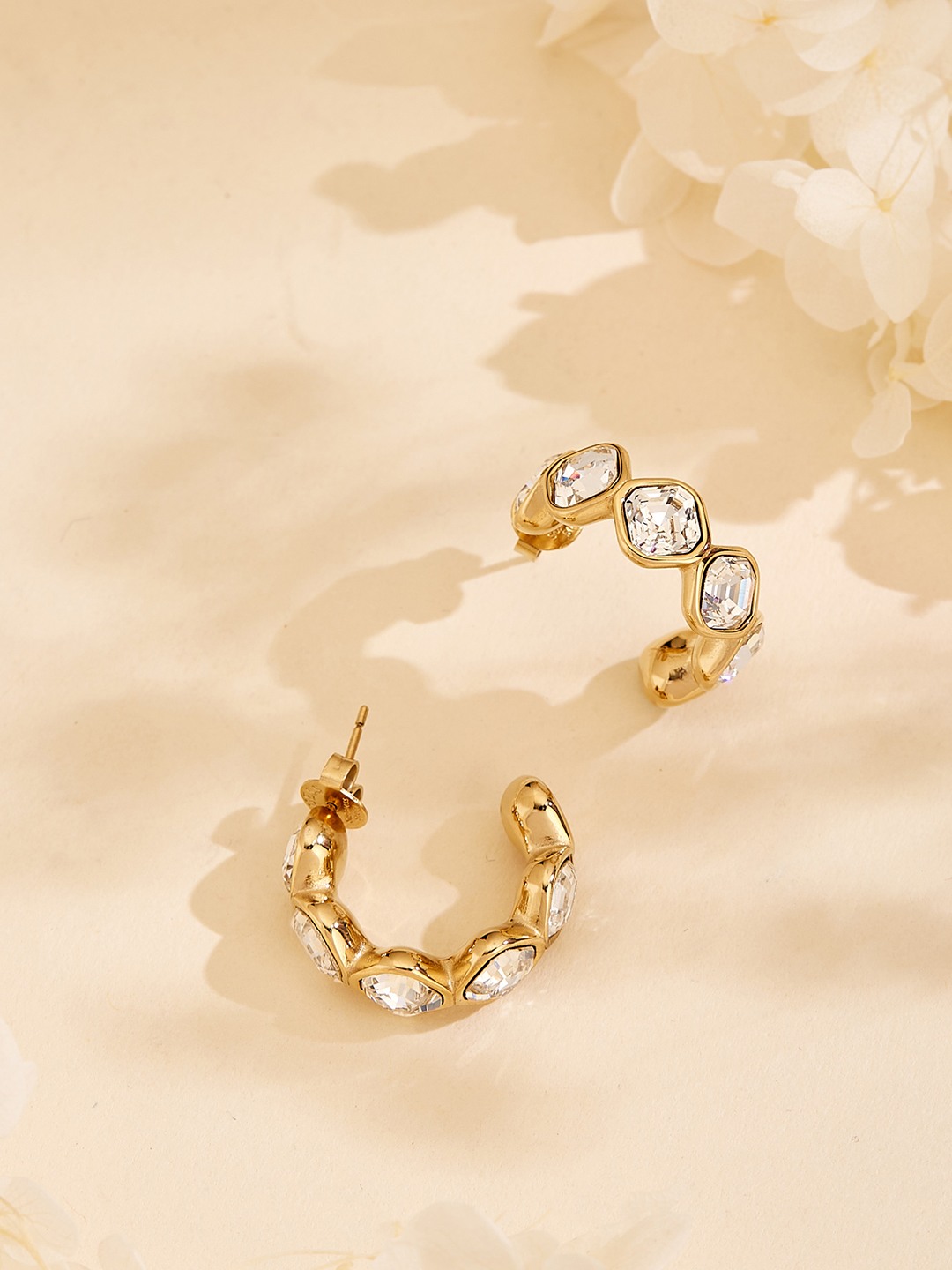 Guess Women Mamounia Gold Pleated Steel Half Hoop Earrings