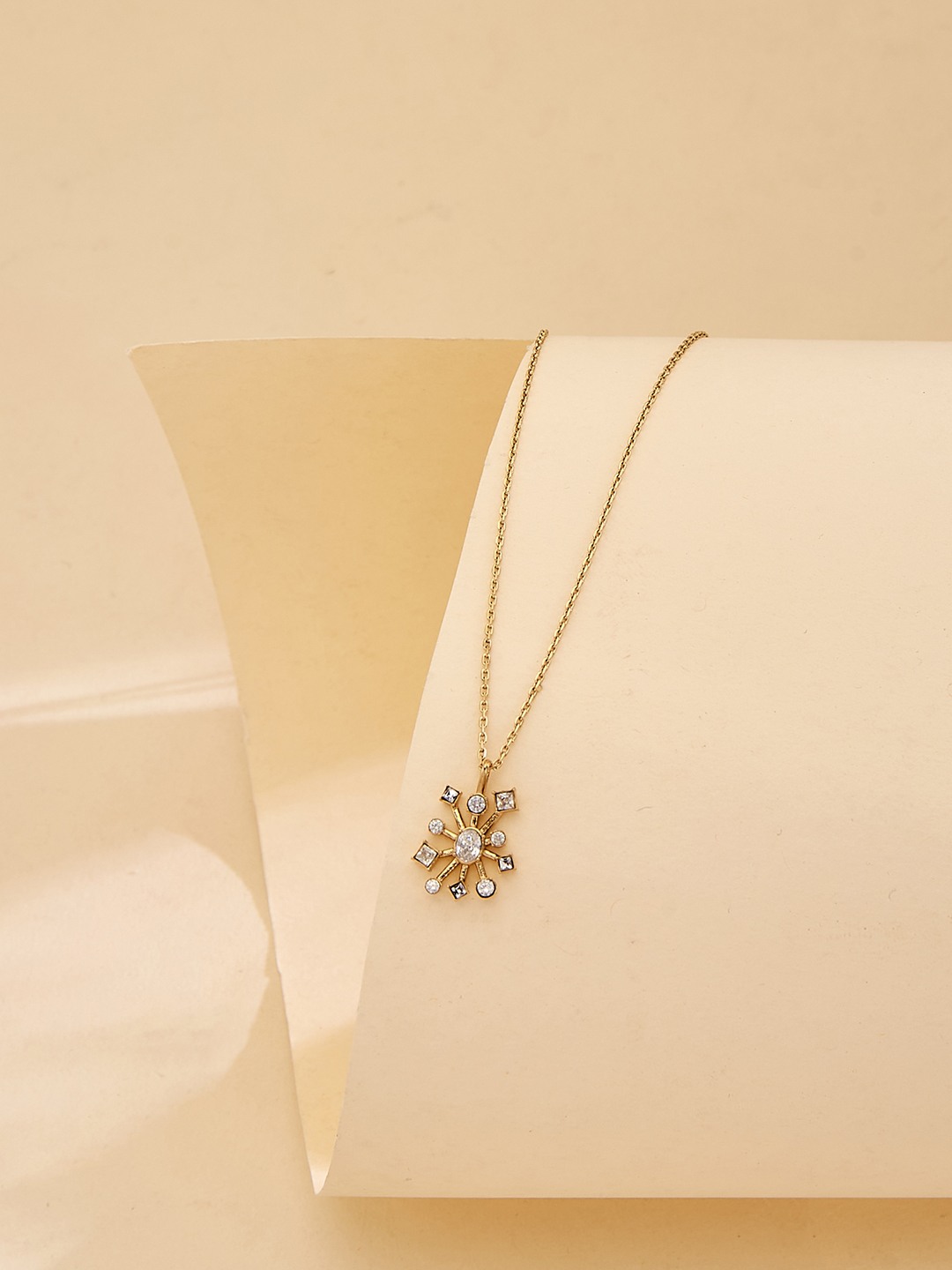 Guess Women Galaxy Gold Pleated Steel Necklace