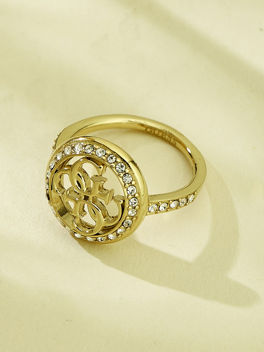 Guess Women Life In 4G Gold Pleated Steel Ring