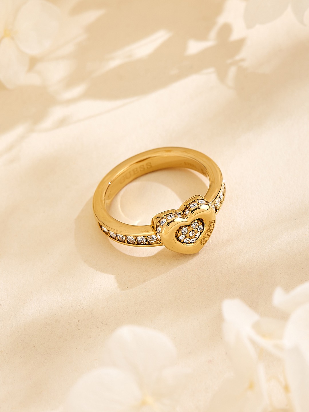 Guess Women L.O.V.E. Gold Pleated Steel Ring