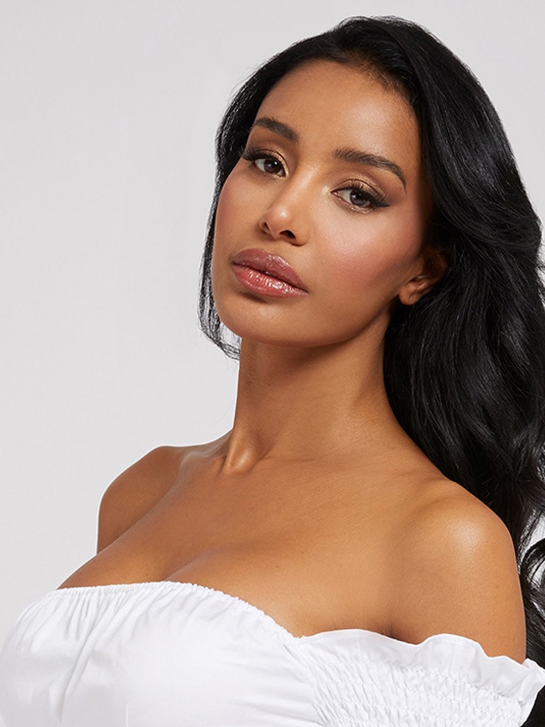 White Solid Off-Shoulder Off-Shoulder Top