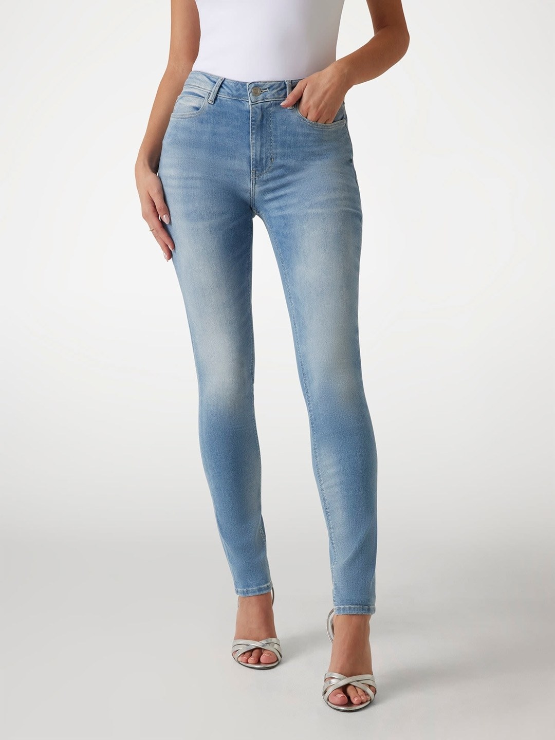 Light Blue Solid Skinny Fit Jeans