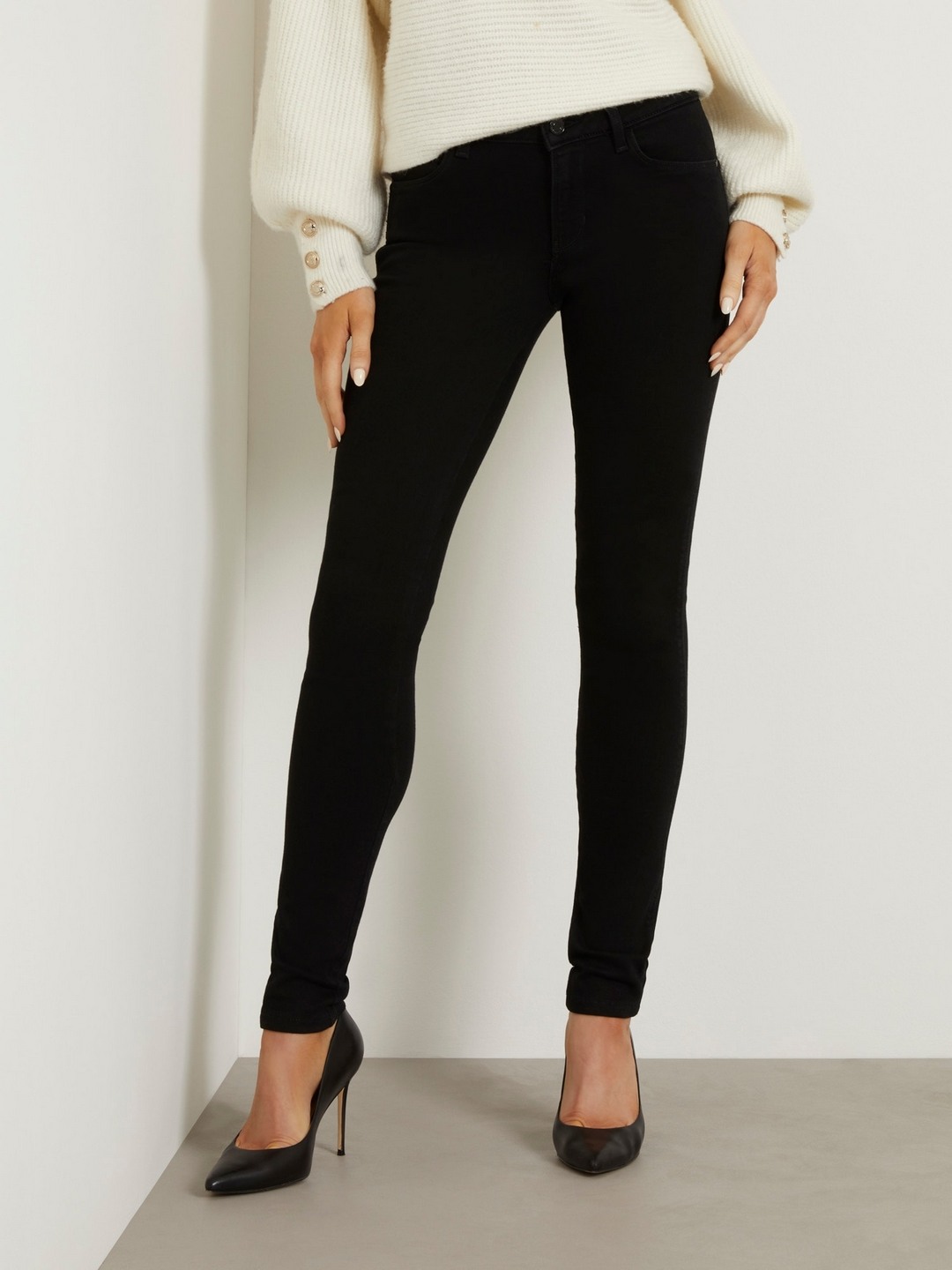 Black Solid Mid-Rise Full Length Jeans