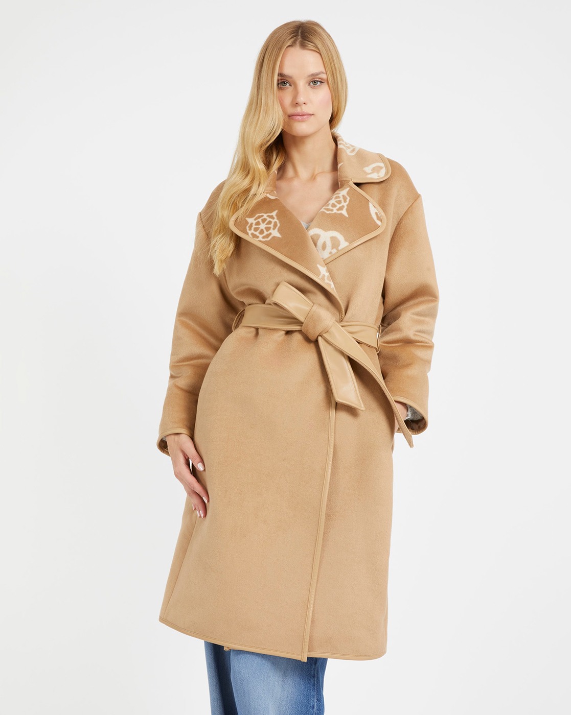 Beige Solid Notched Collar Full Sleeves Overcoat