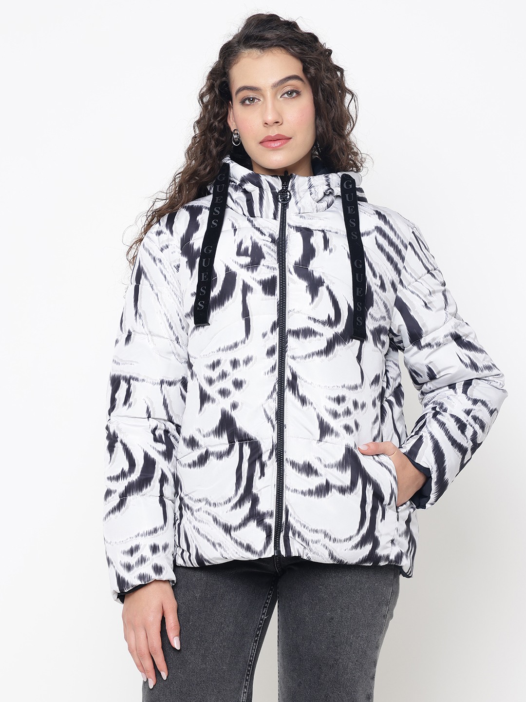Emelie Reversible Oxford Zebra Skin Animal Print Hooded Neck Regular Fit Puffer Jacket