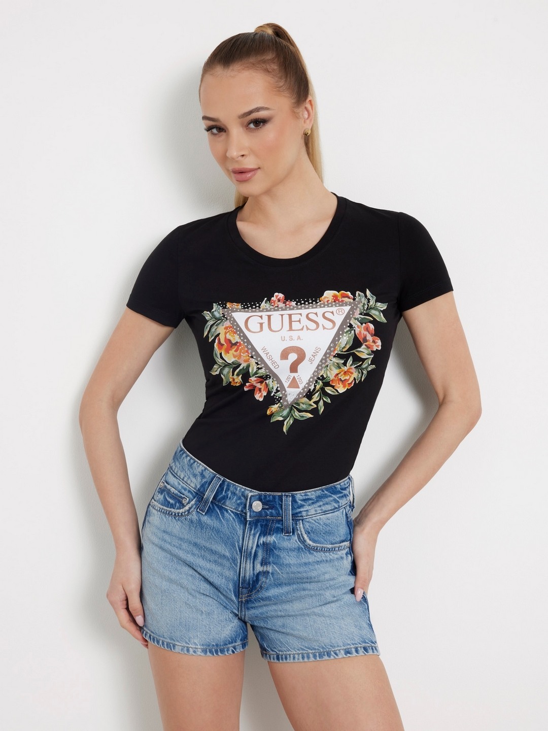 Women Black Printed Round Neck Short Sleeves T-Shirt
