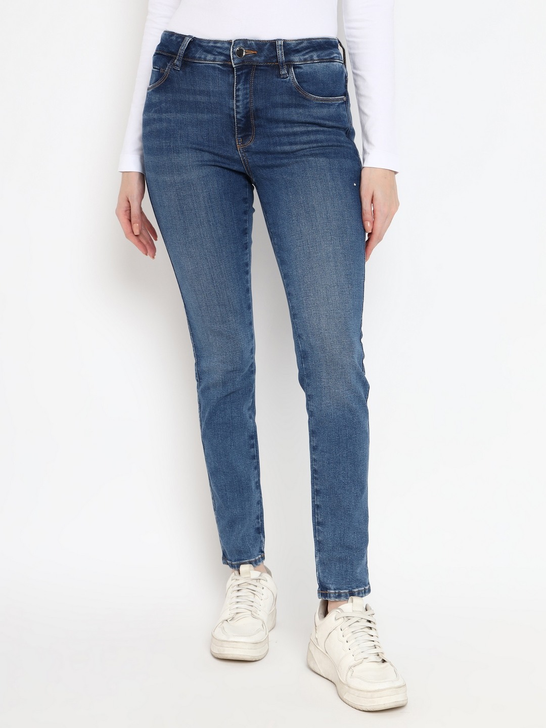 Women Blue Washed High-Rise Full Length Jeans