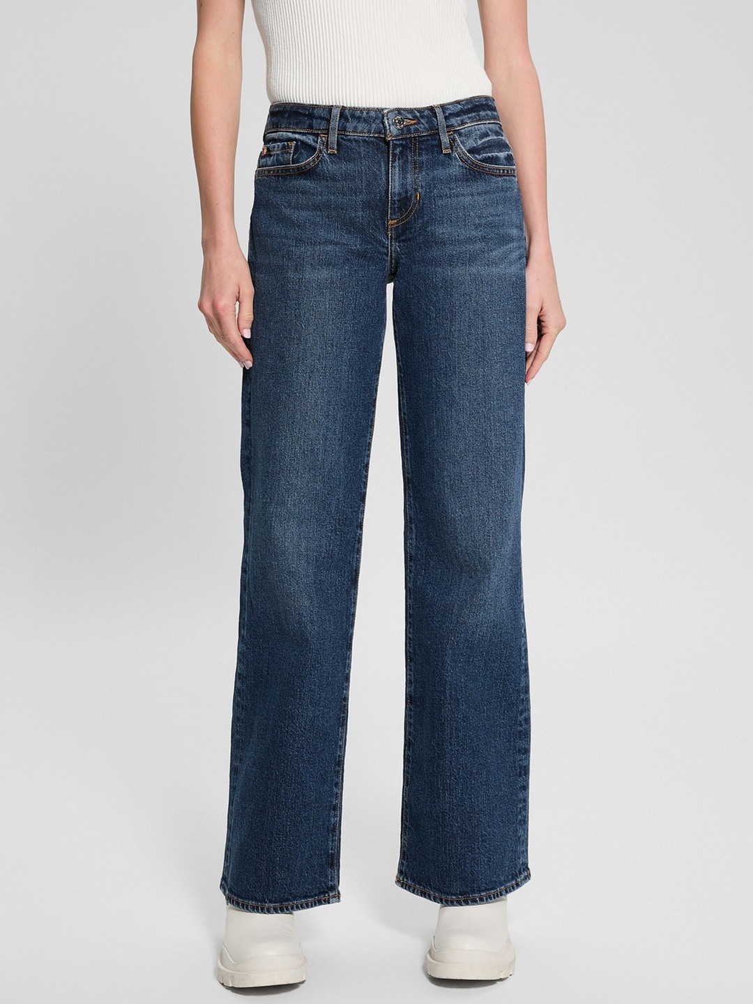 Guess Women's Blue Solid Mid-Rise Straight Leg Jeans