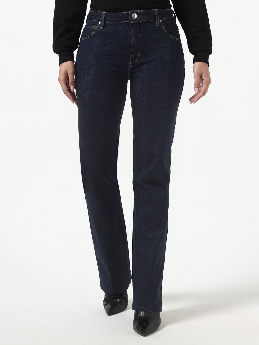 Guess Women Delux Bistr Be Fine Solid Woven Jeans