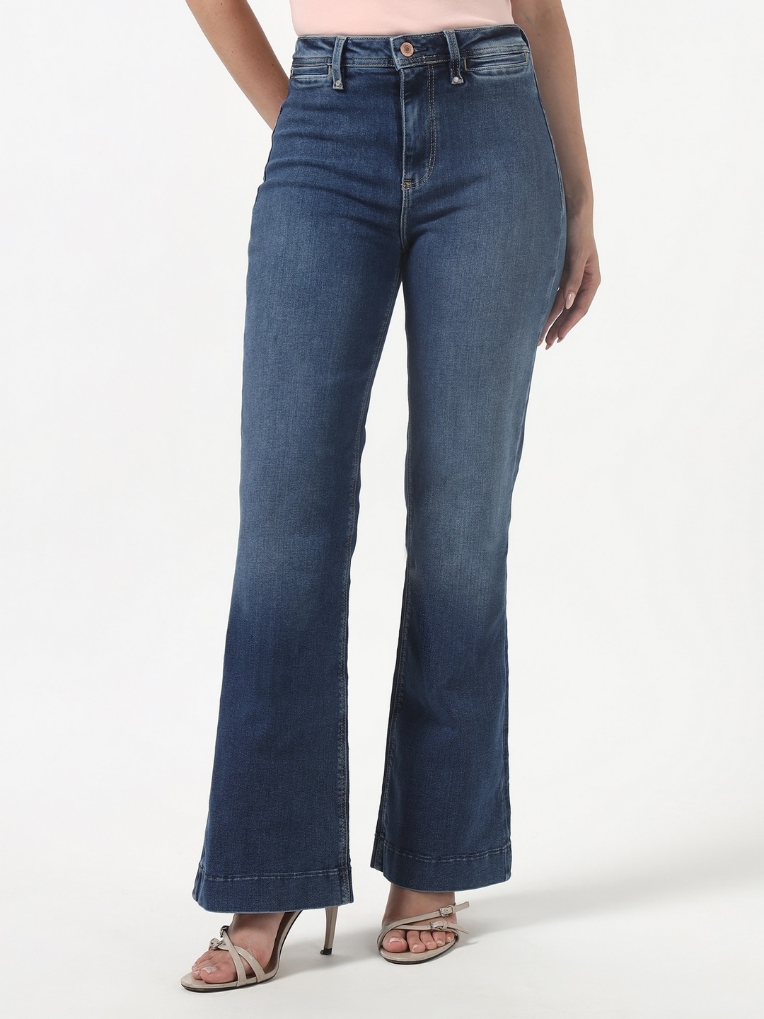 Guess Women Charlie Blue Solid Regular Fit High Rise Jeans