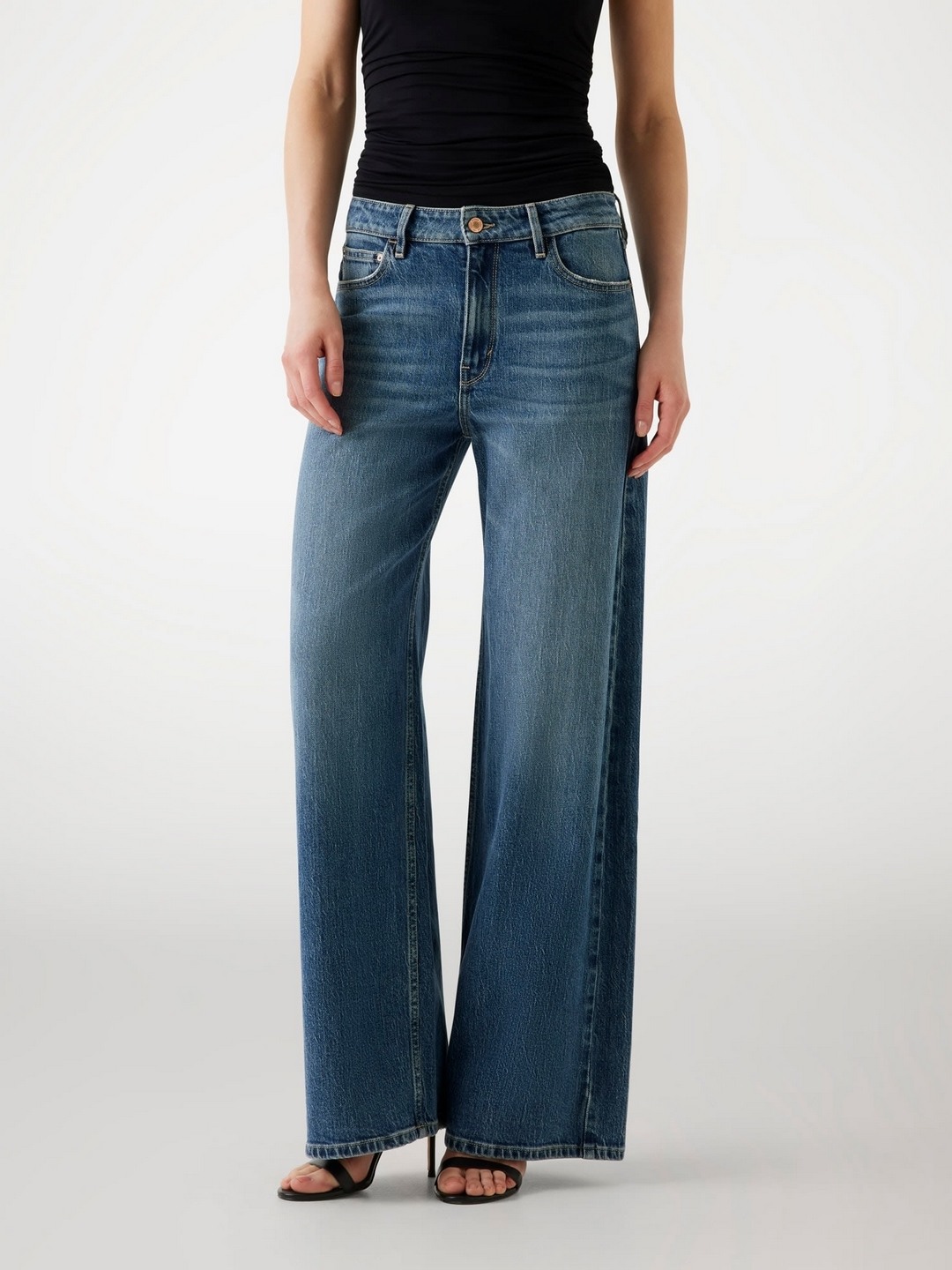 Guess Women Washed Relaxed Fit Low-Rise Jeans