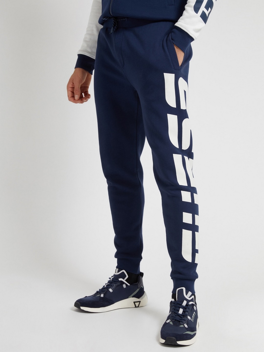 Men Blue Printed Mid-Rise Ankle Length Joggers