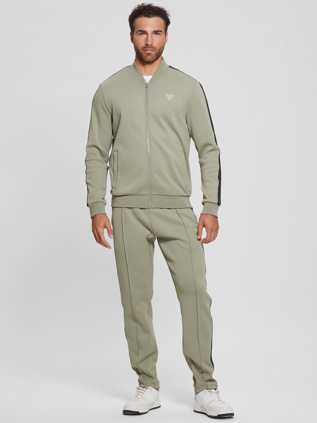 Green Polyester Blend Solid Regular Fit Trouser