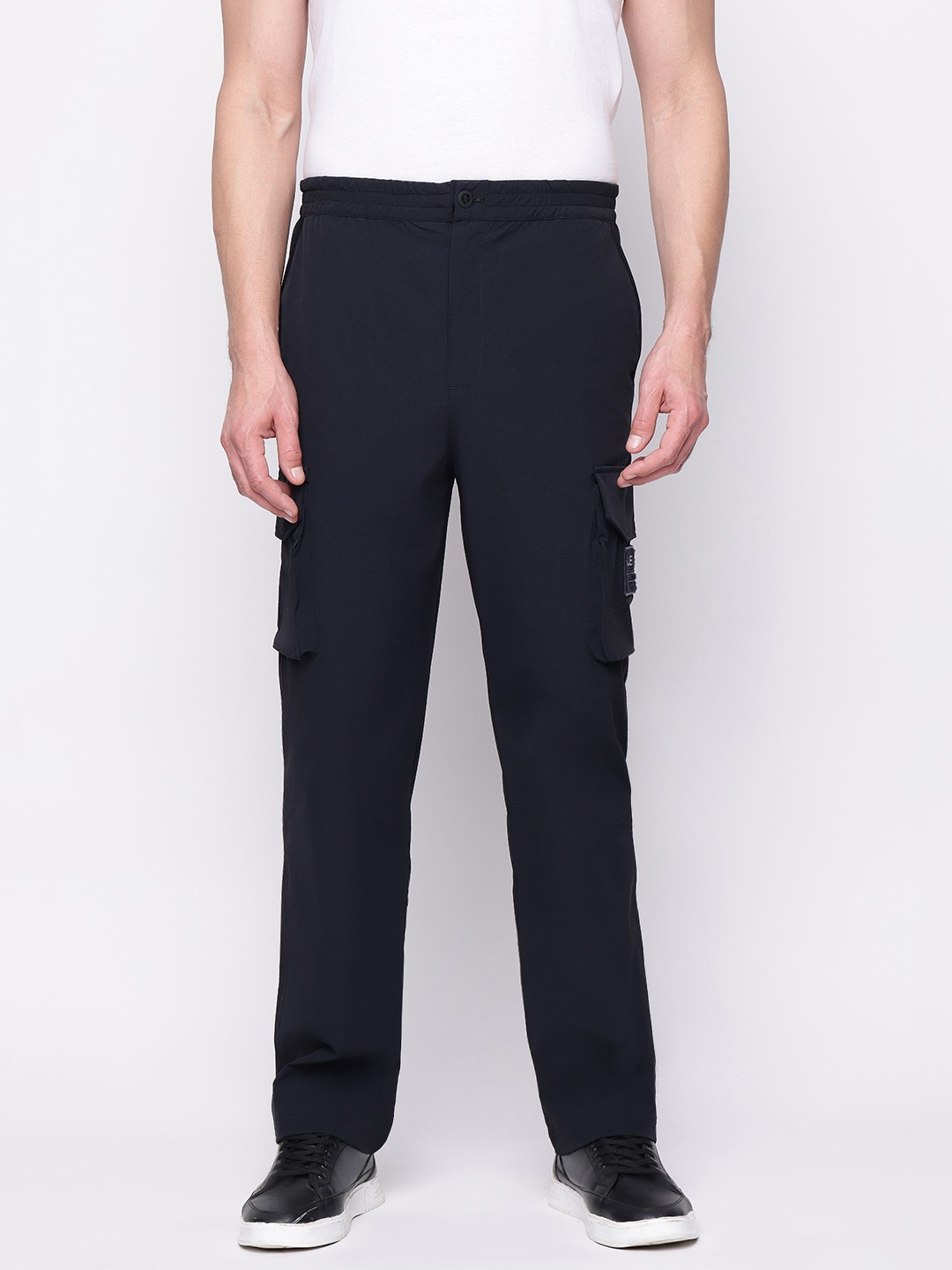 Black Solid Regular Fit Trackpant