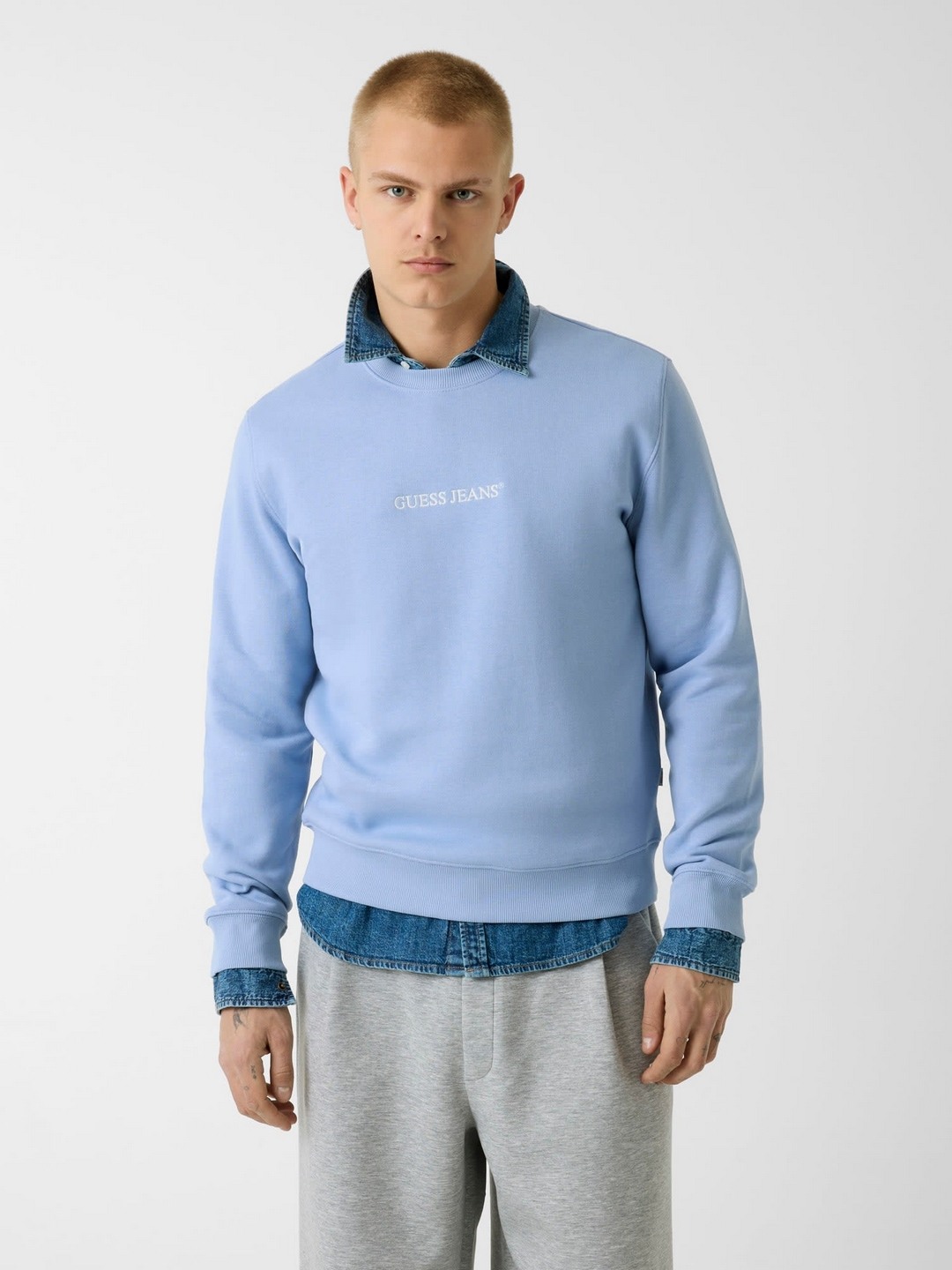Slim Fit Round Neck Solid Pullover Sweatshirt