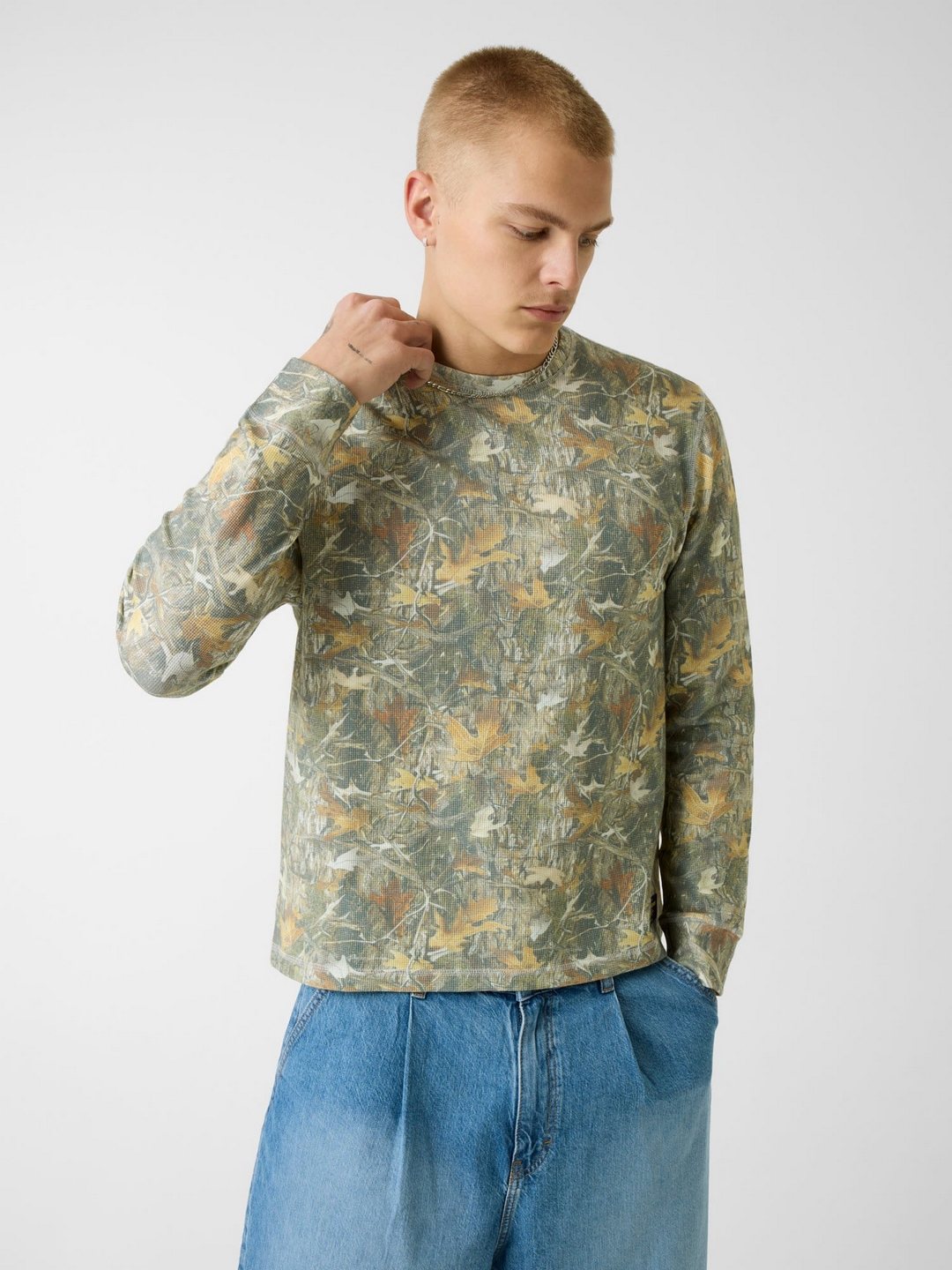 Regular Fit Round Neck Camouflage T-Shirt