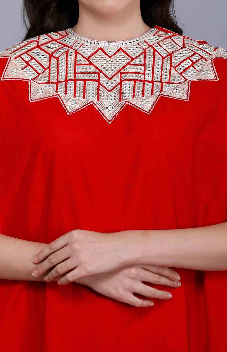 Red Circular Mirror Cape