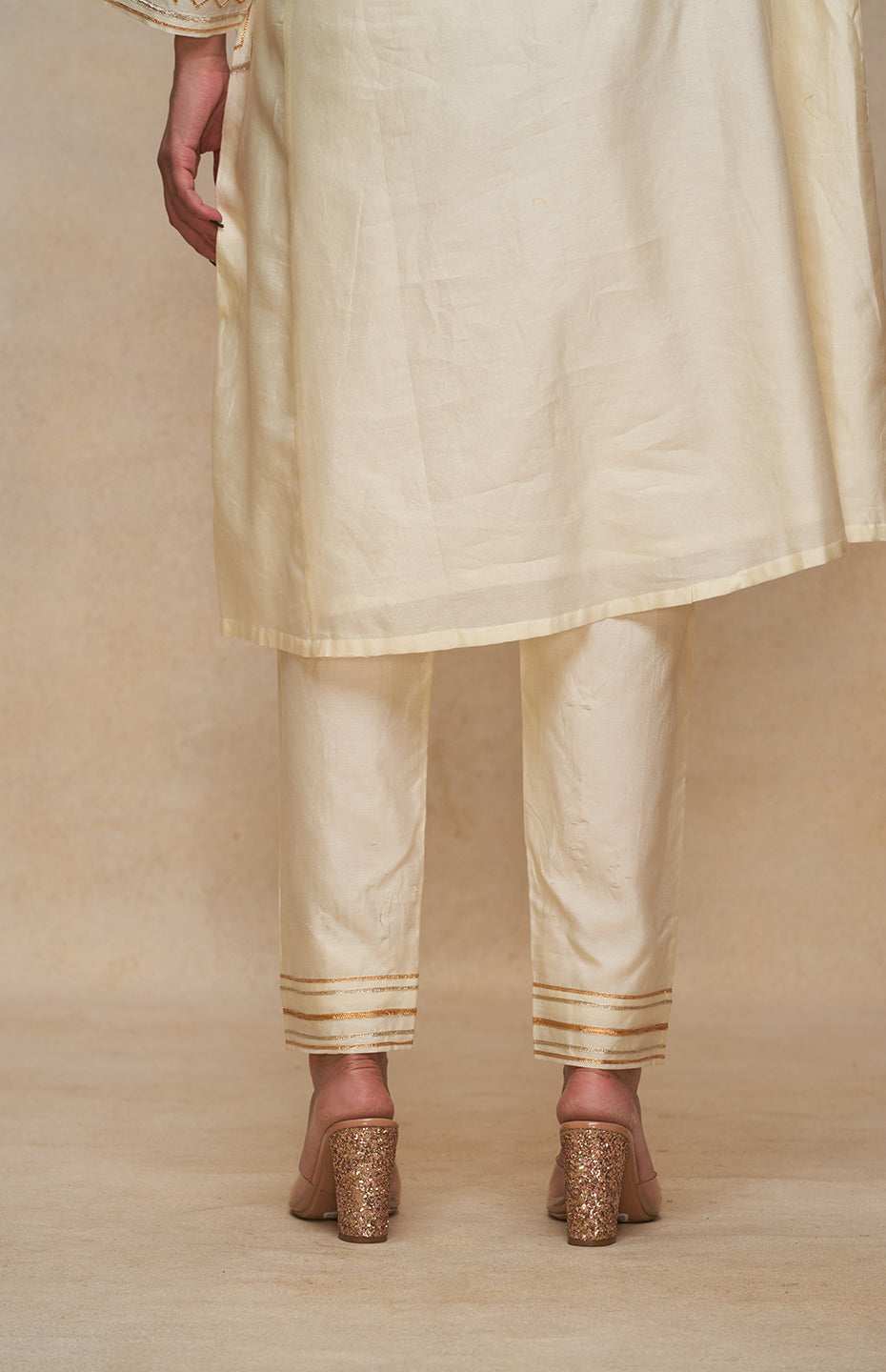 Off White Pencil Pant