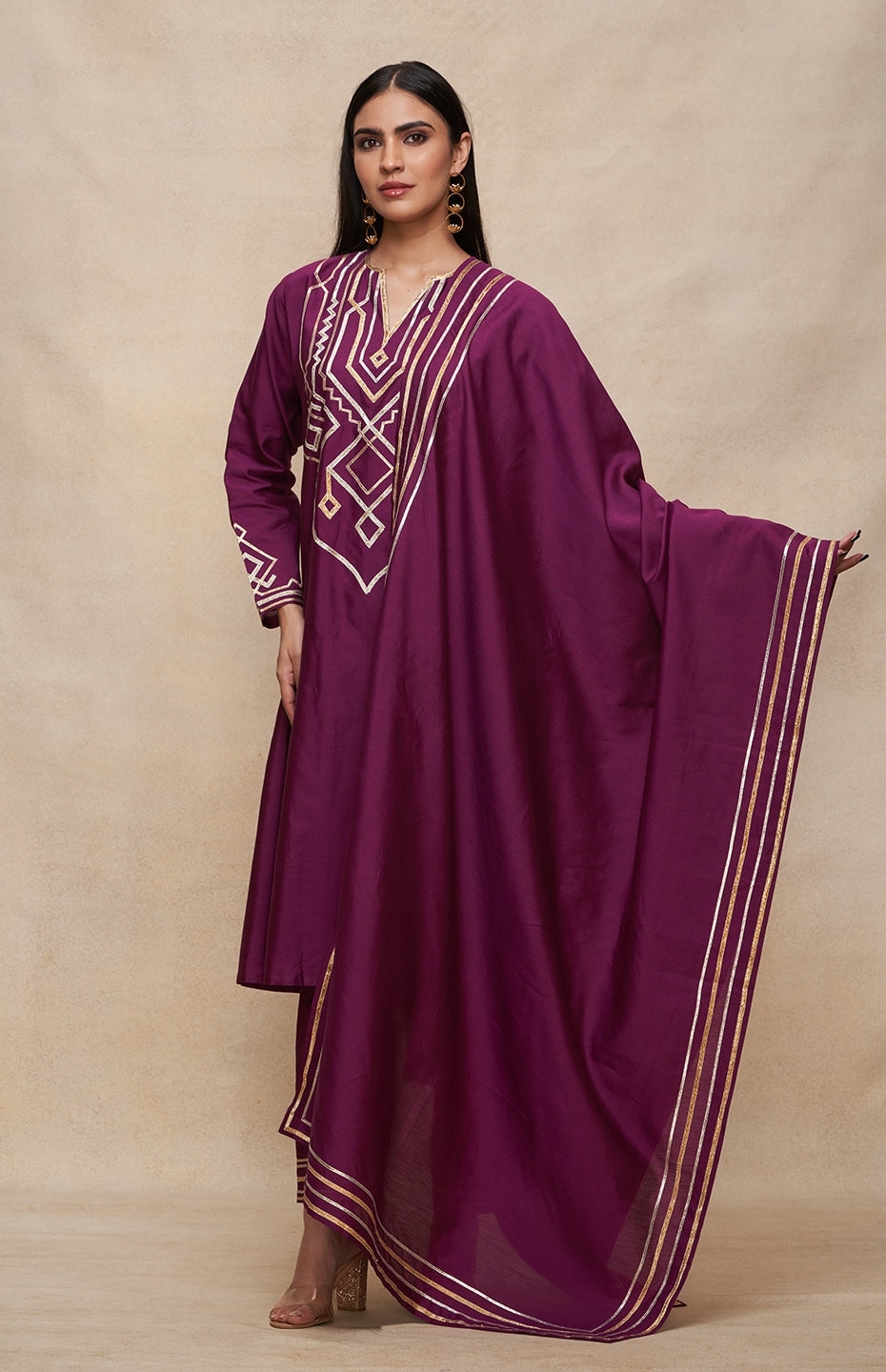 Wine Gota Dupatta