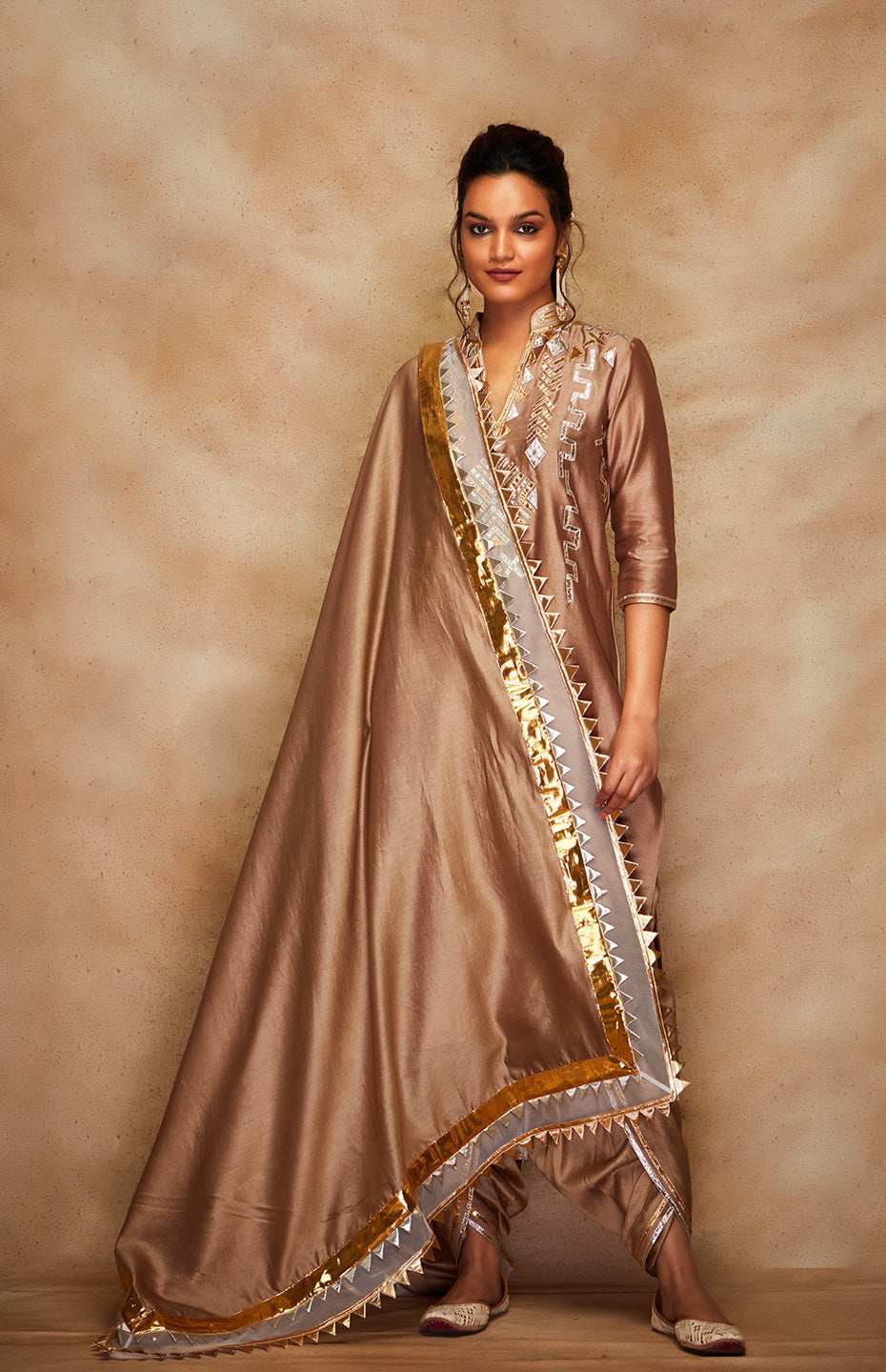 Antique Gold Chanderi Silk Gota Dupatta