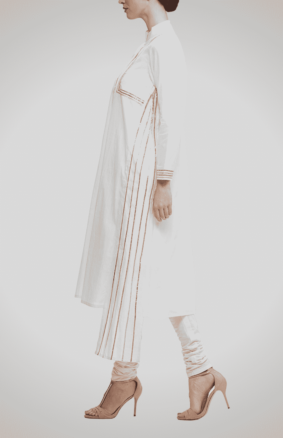 Off-White Pleated Go Dart Kurta with Gota Detailing