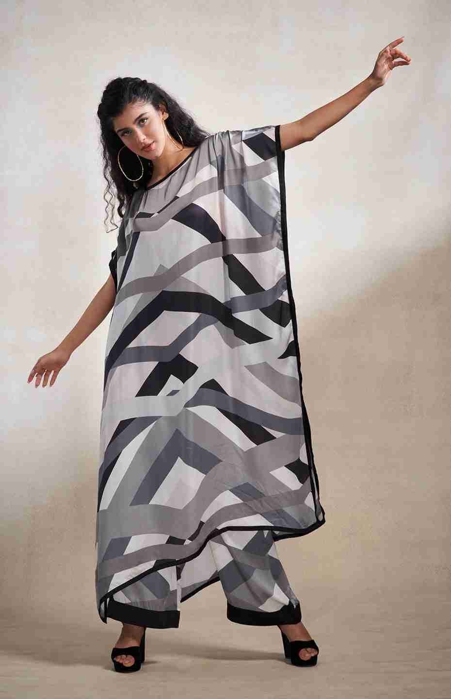 Monochrome Abstract Kaftan