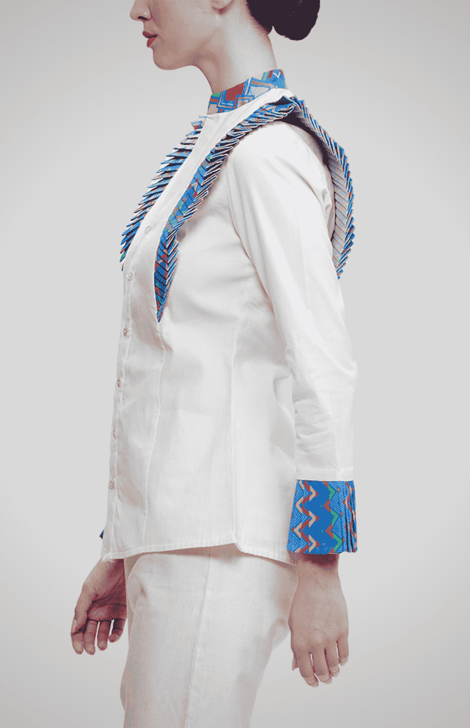 Off-White Pleated Princess Shirt with Original Print in Chevron.