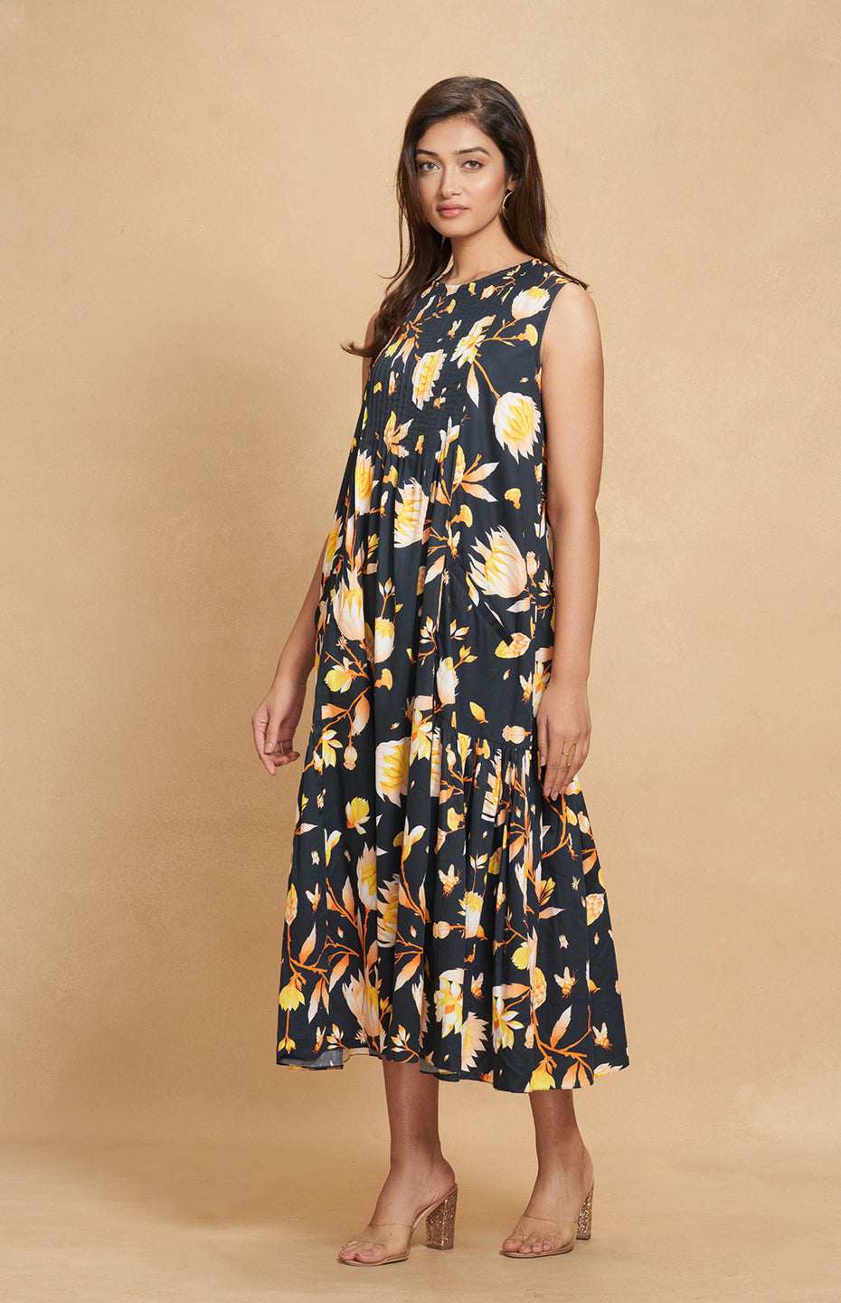 Black Sleeveless Dress