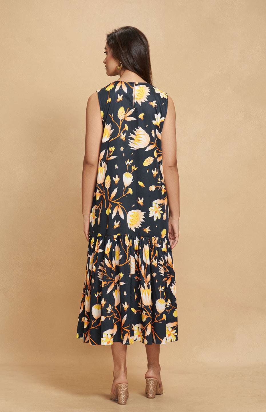 Black Sleeveless Dress