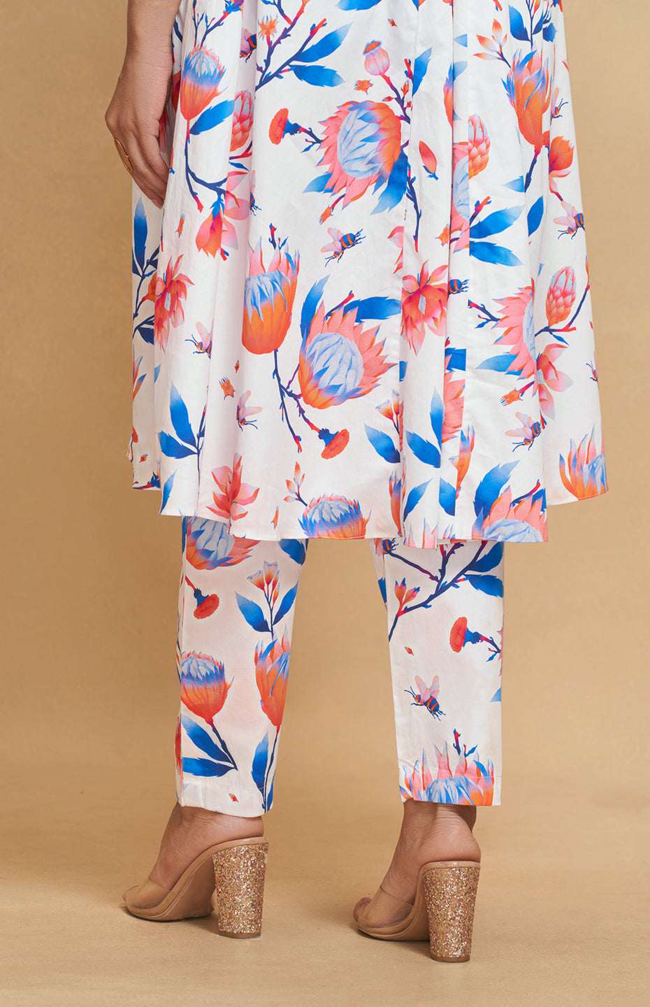 White Straight Pants