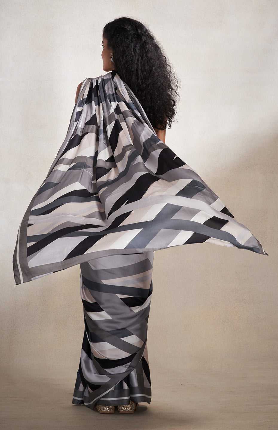 Monochrome Abstract Saree