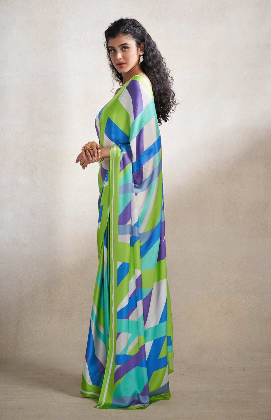 Green & Grey Abstract Saree