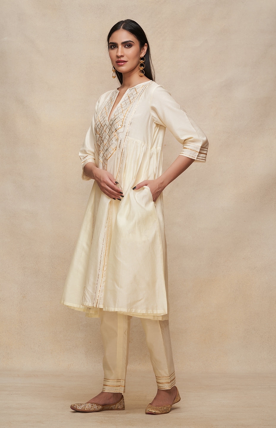 Off White Gathered Kurta