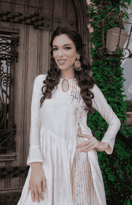 Off-White Asymmetrical Go Dart Kurta