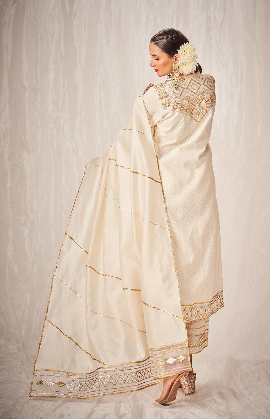 Off White Dupatta