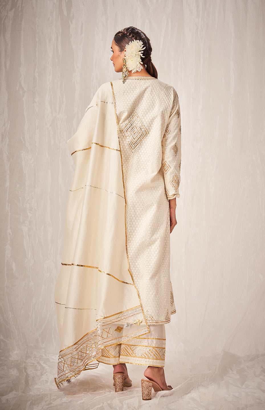 Off White Dupatta