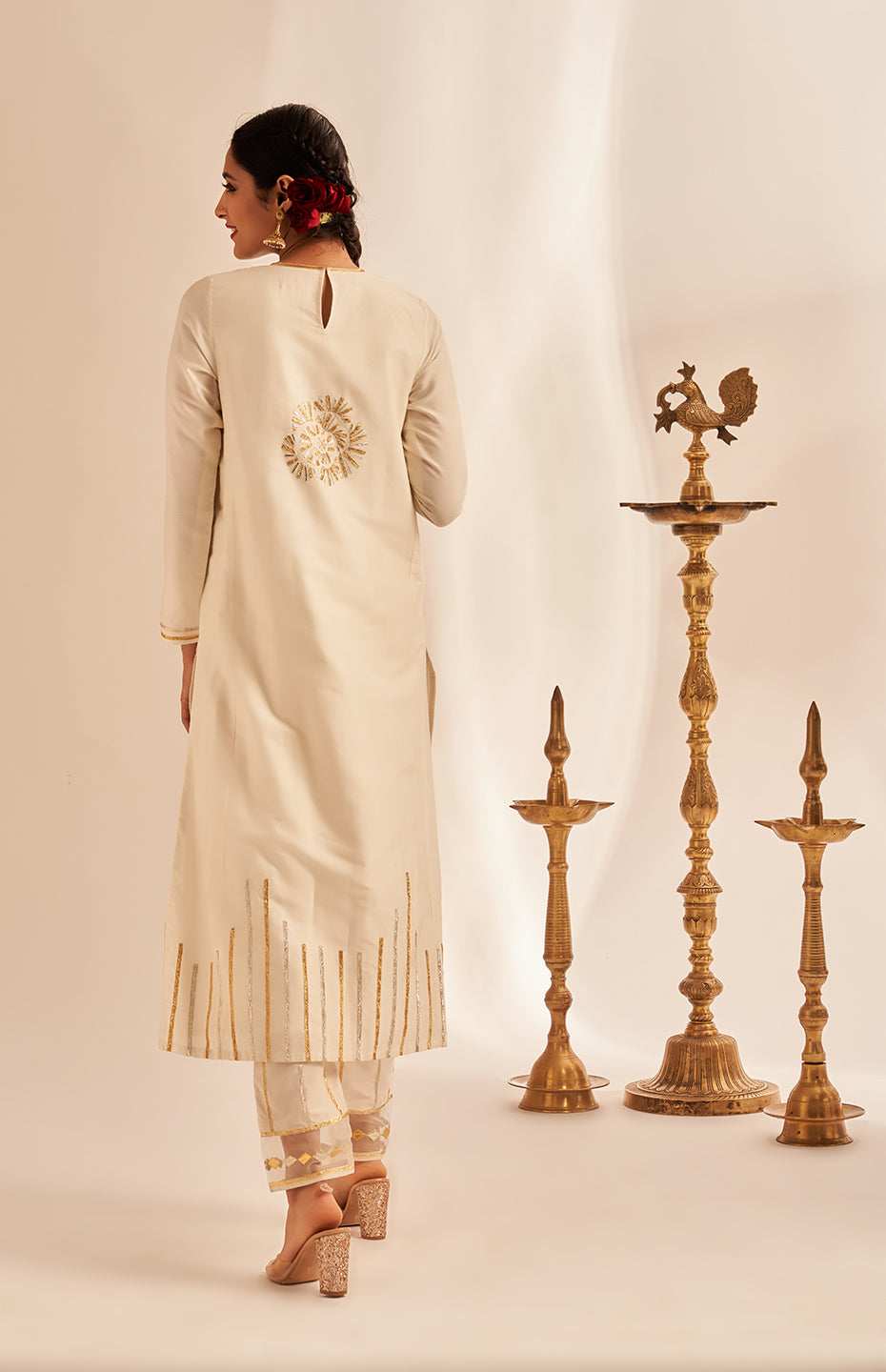 Off White Rose Gota Kurta
