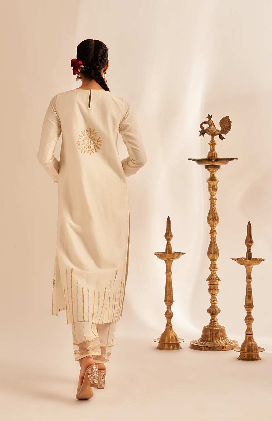 Off White Rose Gota Kurta