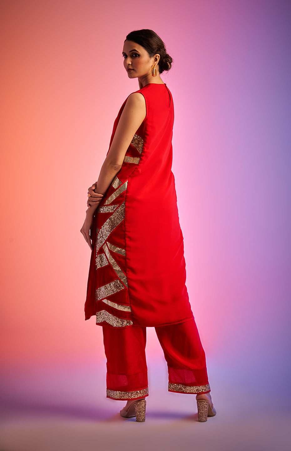 Red Sequins Sleeveless Kurta