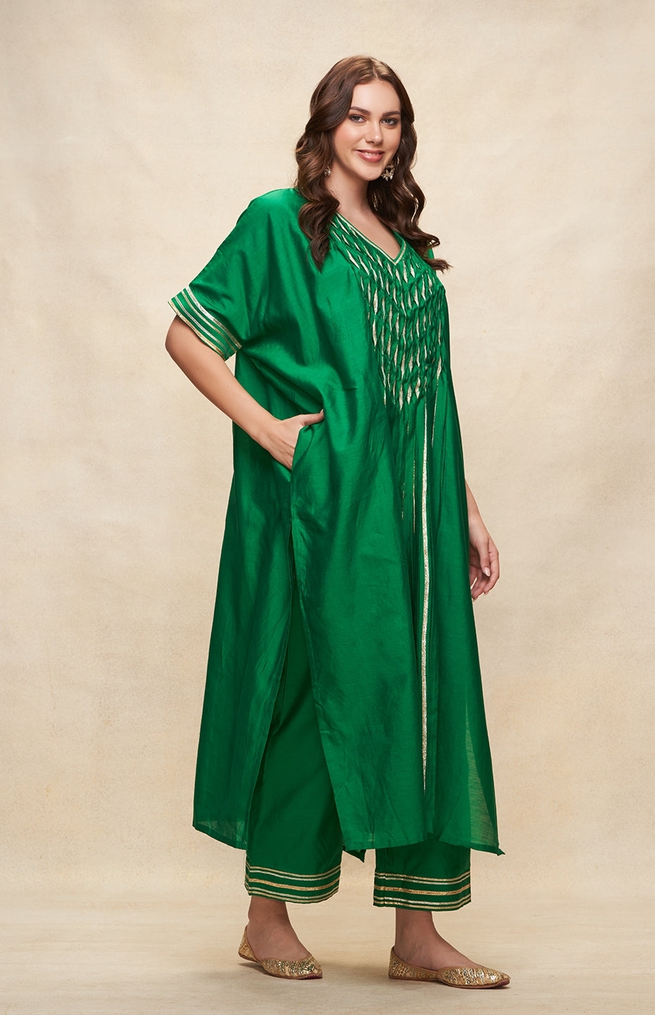 Green Gota Pleated Kaftan