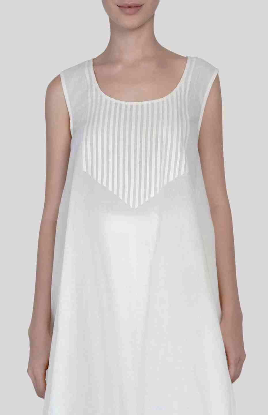 Off-White Sleeveless Kurta
